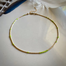 Load image into Gallery viewer, liquid gold choker (lime)