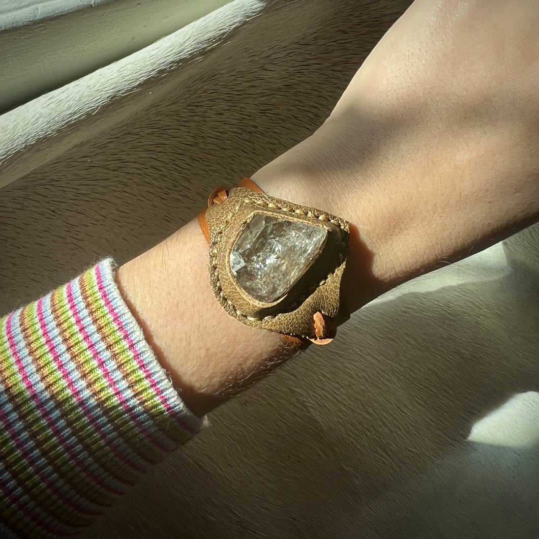 herkimer diamond horizon bracelet (tan)