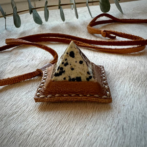 dalmation jasper pyramid horizon necklace