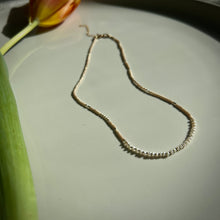 Load image into Gallery viewer, tulum necklace (pearl)