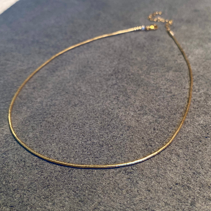 liquid gold choker