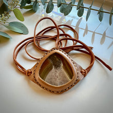 Load image into Gallery viewer, banded agate horizon bracelet