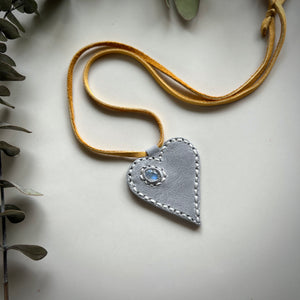 rainbow moonstone love necklace (grey)