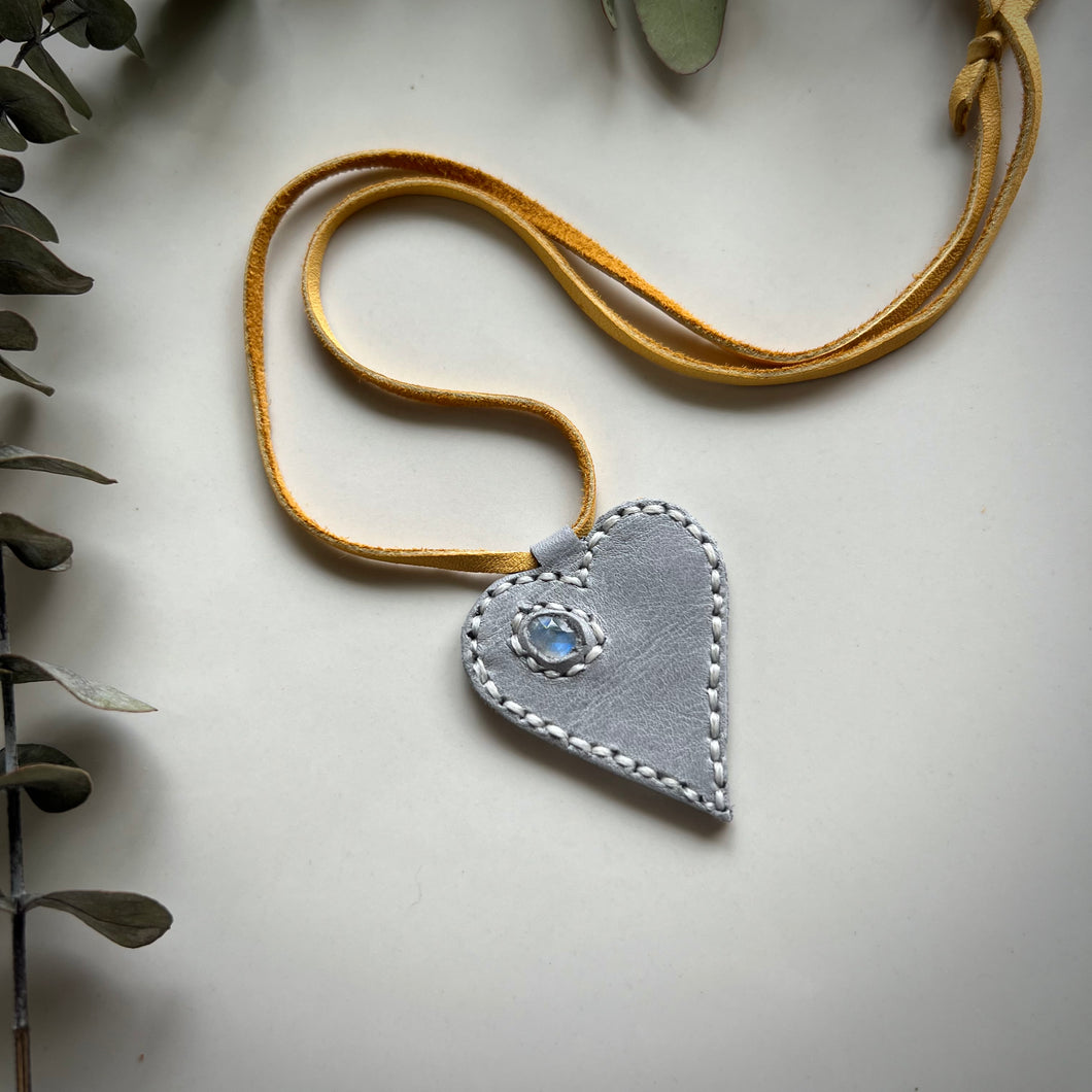 rainbow moonstone love necklace (grey)