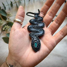 Load image into Gallery viewer, snake charmer horizon necklace (navy/black)