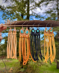 turquoise horizon earrings (tan/honey)