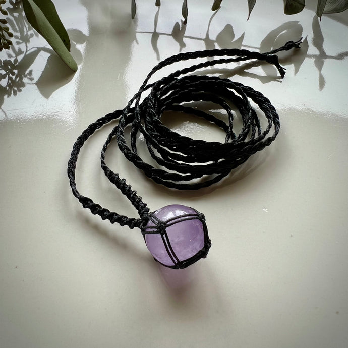 amethyst sphere talisman (black)