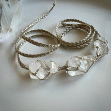 Load image into Gallery viewer, clear quartz dissent collar (champagne)