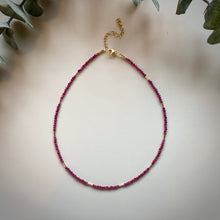 Load image into Gallery viewer, sloane choker (ruby)