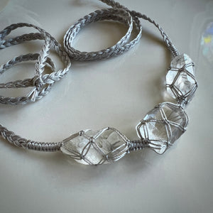 clear quartz dissent collar (grey)