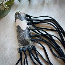 Load image into Gallery viewer, fire keeper (camo/black)